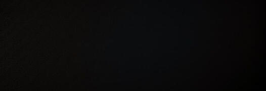 Pretendo escrever suspense e dark romance. Não me importo com mensagens no mural, mas me procure pelo instagram.